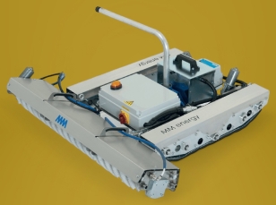 Solar panel cleaning robots